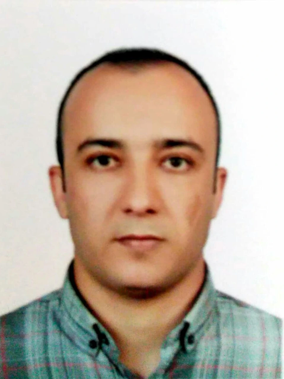 بهمن نظری